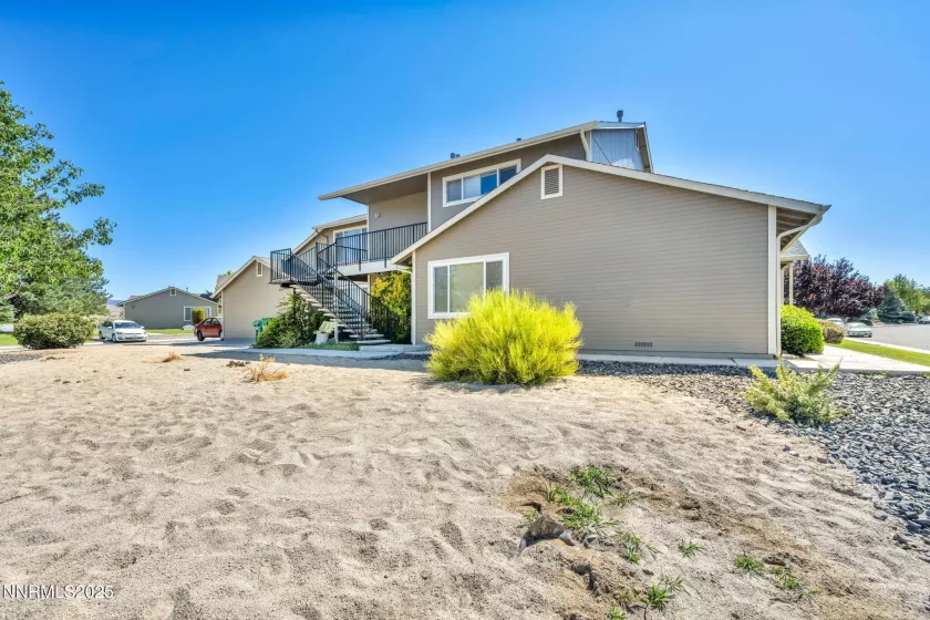 101 Palmer, Dayton, Nevada 89403, ,Residential Income,Residential,Palmer,250051817