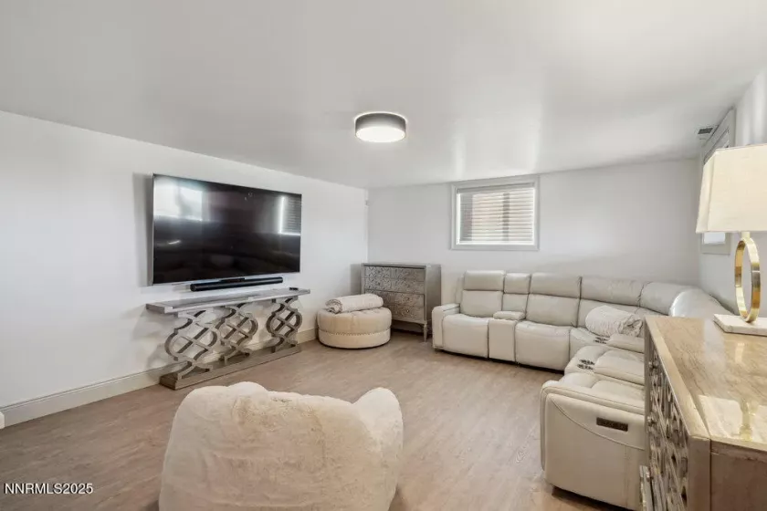 14210 Saddlebow, Reno, Nevada 89511, 5 Bedrooms Bedrooms, ,4 BathroomsBathrooms,Residential,Residential,Saddlebow,250051823