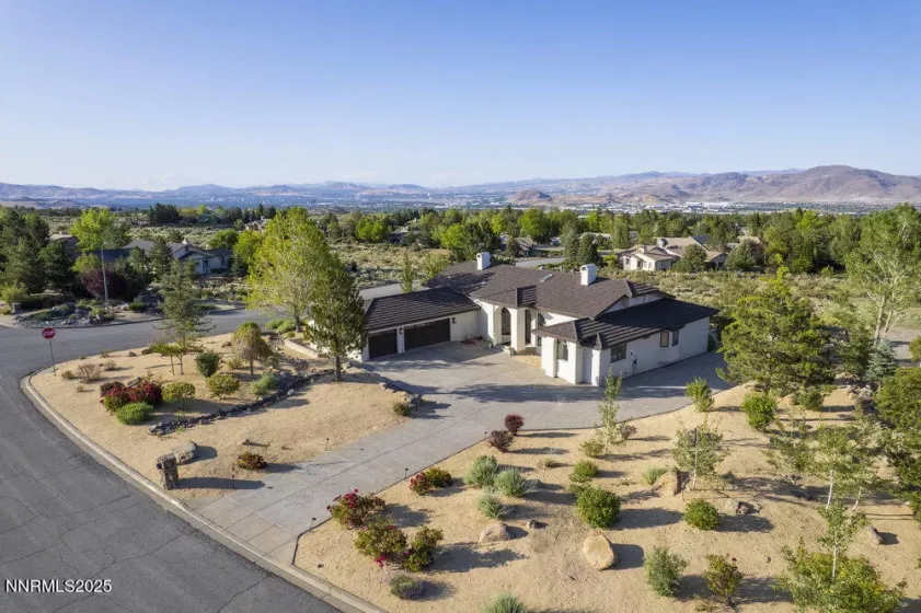 14210 Saddlebow, Reno, Nevada 89511, 5 Bedrooms Bedrooms, ,4 BathroomsBathrooms,Residential,Residential,Saddlebow,250051823