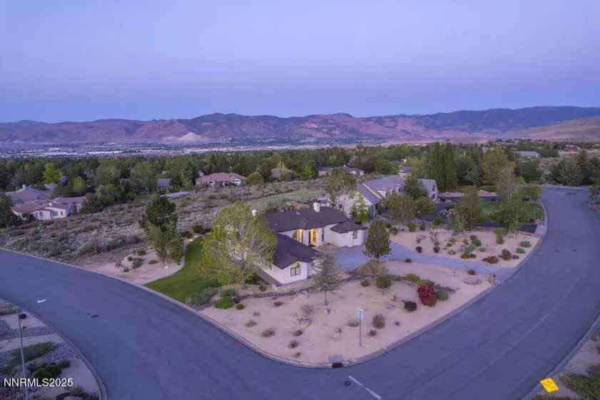 14210 Saddlebow, Reno, Nevada 89511, 5 Bedrooms Bedrooms, ,4 BathroomsBathrooms,Residential,Residential,Saddlebow,250051823