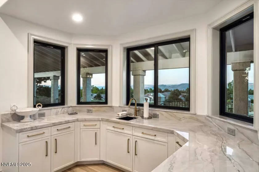 14210 Saddlebow, Reno, Nevada 89511, 5 Bedrooms Bedrooms, ,4 BathroomsBathrooms,Residential,Residential,Saddlebow,250051823
