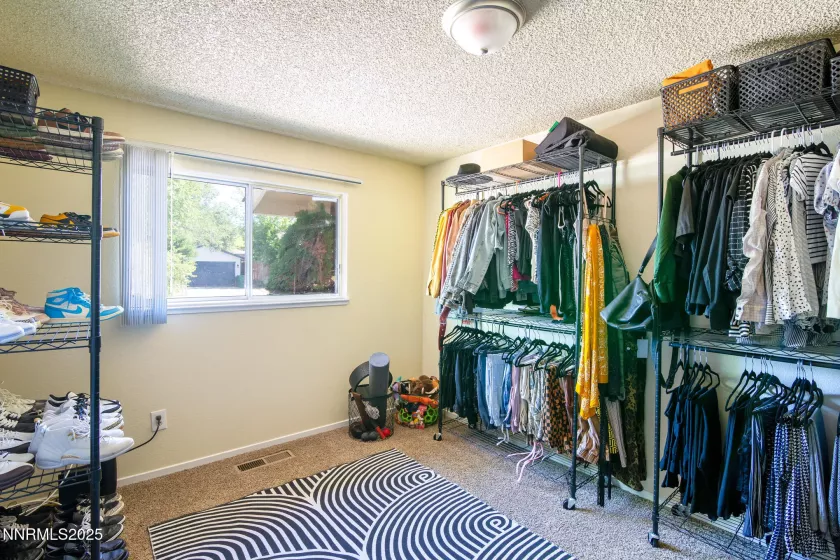 3189 Shriver, Carson City, Nevada 89701, 3 Bedrooms Bedrooms, ,2 BathroomsBathrooms,Residential,Residential,Shriver,250051826