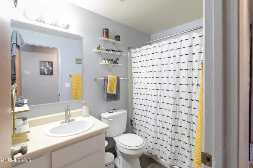 3189 Shriver, Carson City, Nevada 89701, 3 Bedrooms Bedrooms, ,2 BathroomsBathrooms,Residential,Residential,Shriver,250051826