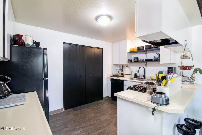 3189 Shriver, Carson City, Nevada 89701, 3 Bedrooms Bedrooms, ,2 BathroomsBathrooms,Residential,Residential,Shriver,250051826