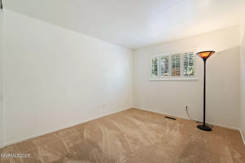 2095 Kings, Reno, Nevada 89503, 3 Bedrooms Bedrooms, ,2 BathroomsBathrooms,Residential,Residential,Kings,250051831