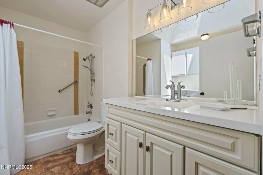 2095 Kings, Reno, Nevada 89503, 3 Bedrooms Bedrooms, ,2 BathroomsBathrooms,Residential,Residential,Kings,250051831