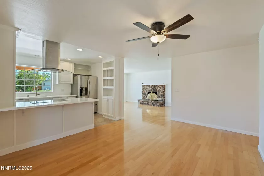 2095 Kings, Reno, Nevada 89503, 3 Bedrooms Bedrooms, ,2 BathroomsBathrooms,Residential,Residential,Kings,250051831