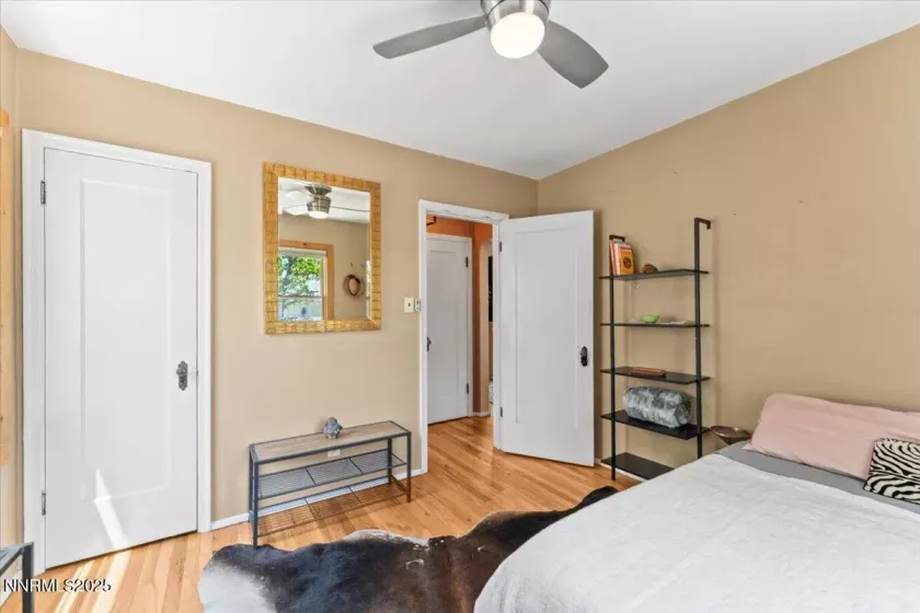 661 Thoma, Reno, Nevada 89502, 2 Bedrooms Bedrooms, ,1 BathroomBathrooms,Residential,Residential,Thoma,250051832