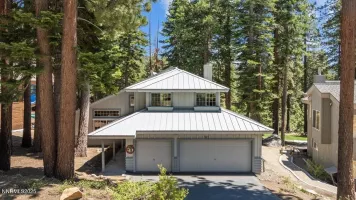 917 Jennifer, Incline Village, Nevada 89451, 4 Bedrooms Bedrooms, ,3 BathroomsBathrooms,Residential,Residential,Jennifer,250051839