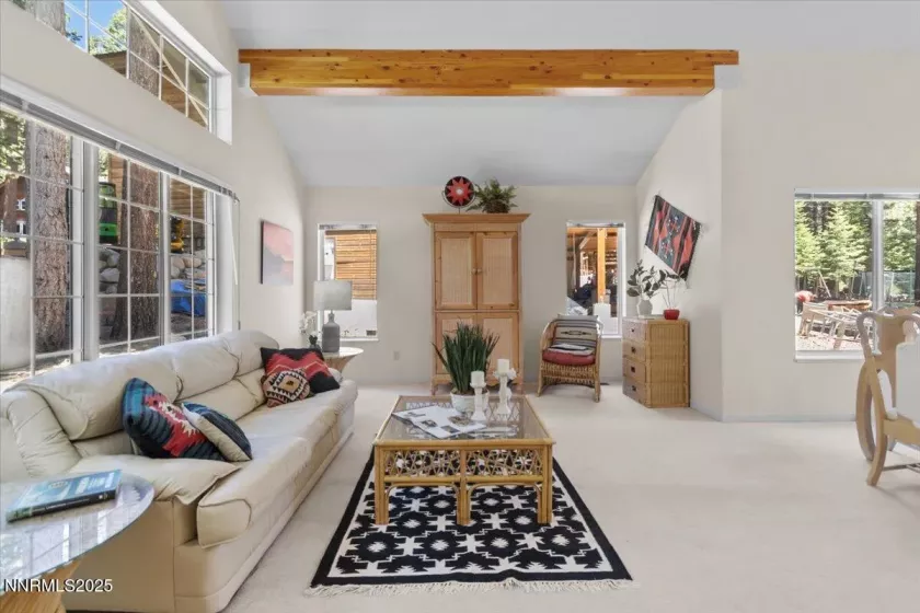 917 Jennifer, Incline Village, Nevada 89451, 4 Bedrooms Bedrooms, ,3 BathroomsBathrooms,Residential,Residential,Jennifer,250051839