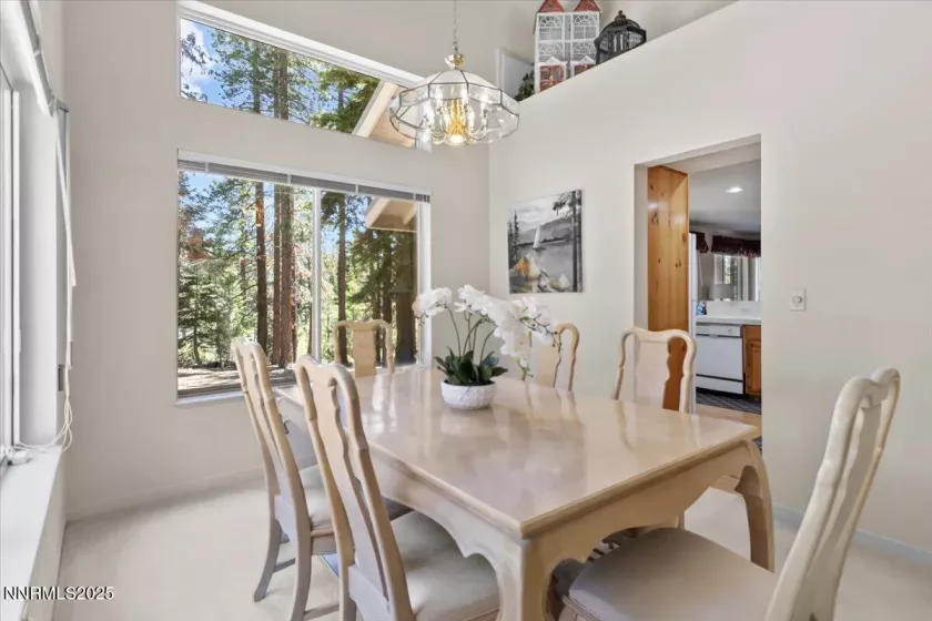 917 Jennifer, Incline Village, Nevada 89451, 4 Bedrooms Bedrooms, ,3 BathroomsBathrooms,Residential,Residential,Jennifer,250051839