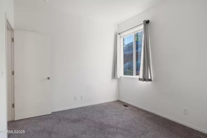 1429 Lindsay, Reno, Nevada 89523, 3 Bedrooms Bedrooms, ,2 BathroomsBathrooms,Residential,Residential,Lindsay,250051840