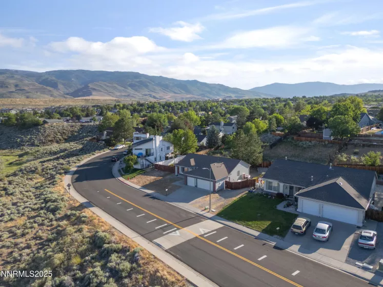 1429 Lindsay, Reno, Nevada 89523, 3 Bedrooms Bedrooms, ,2 BathroomsBathrooms,Residential,Residential,Lindsay,250051840