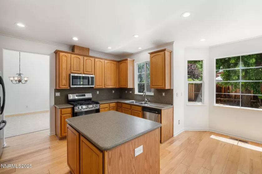 3175 Sierra Dust, Sparks, Nevada 89436, 4 Bedrooms Bedrooms, ,3 BathroomsBathrooms,Residential,Residential,Sierra Dust,250051844