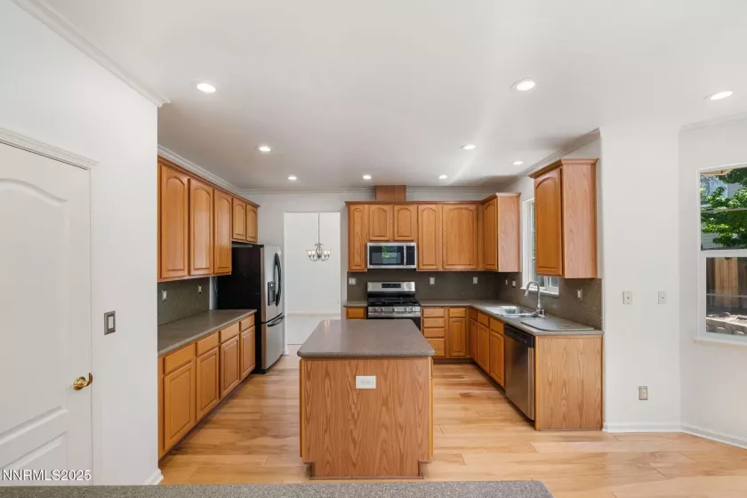 3175 Sierra Dust, Sparks, Nevada 89436, 4 Bedrooms Bedrooms, ,3 BathroomsBathrooms,Residential,Residential,Sierra Dust,250051844