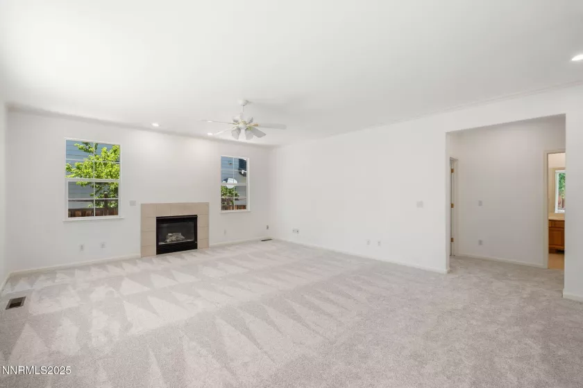 3175 Sierra Dust, Sparks, Nevada 89436, 4 Bedrooms Bedrooms, ,3 BathroomsBathrooms,Residential,Residential,Sierra Dust,250051844