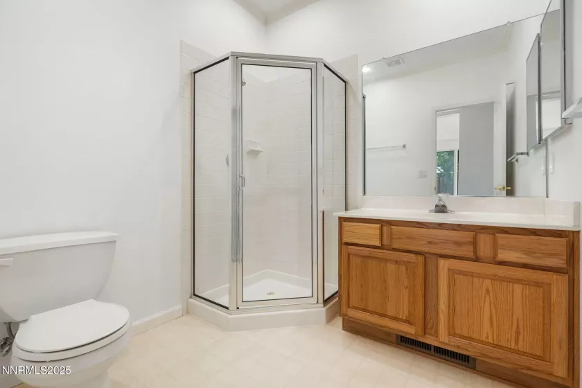 3175 Sierra Dust, Sparks, Nevada 89436, 4 Bedrooms Bedrooms, ,3 BathroomsBathrooms,Residential,Residential,Sierra Dust,250051844
