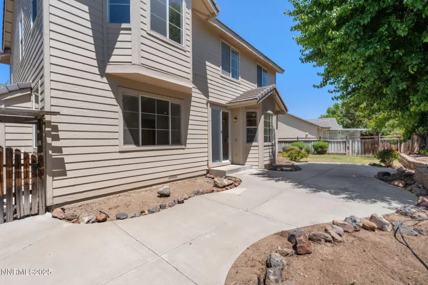3175 Sierra Dust, Sparks, Nevada 89436, 4 Bedrooms Bedrooms, ,3 BathroomsBathrooms,Residential,Residential,Sierra Dust,250051844