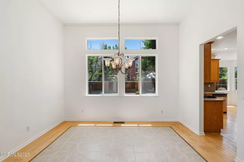 3175 Sierra Dust, Sparks, Nevada 89436, 4 Bedrooms Bedrooms, ,3 BathroomsBathrooms,Residential,Residential,Sierra Dust,250051844