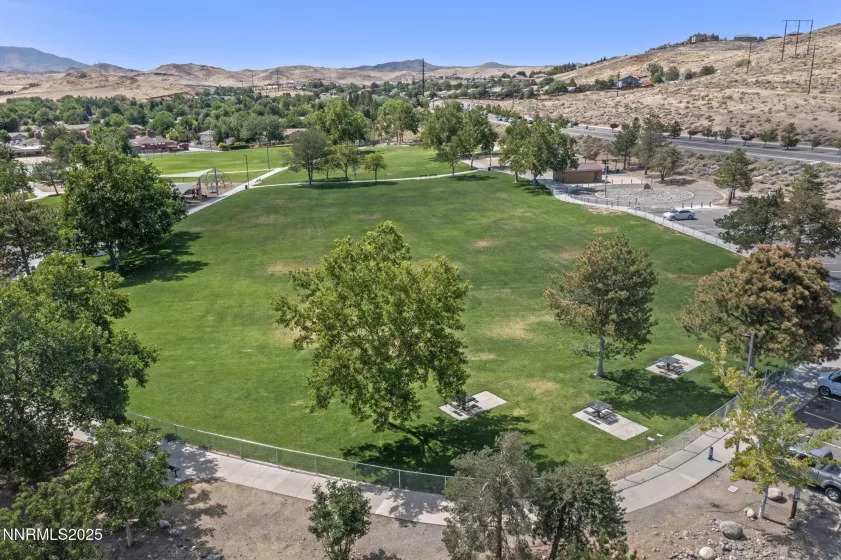 3555 Vista, Sparks, Nevada 89436, 5 Bedrooms Bedrooms, ,3 BathroomsBathrooms,Residential,Residential,Vista,250051853