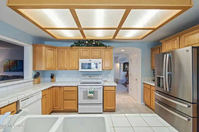 3555 Vista, Sparks, Nevada 89436, 5 Bedrooms Bedrooms, ,3 BathroomsBathrooms,Residential,Residential,Vista,250051853