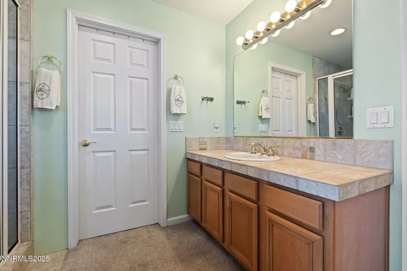 3555 Vista, Sparks, Nevada 89436, 5 Bedrooms Bedrooms, ,3 BathroomsBathrooms,Residential,Residential,Vista,250051853