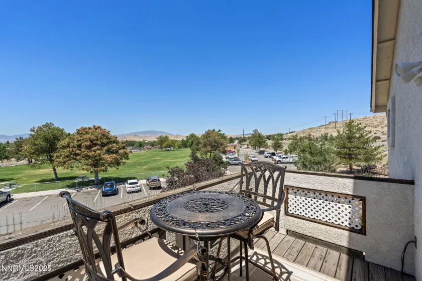 3555 Vista, Sparks, Nevada 89436, 5 Bedrooms Bedrooms, ,3 BathroomsBathrooms,Residential,Residential,Vista,250051853