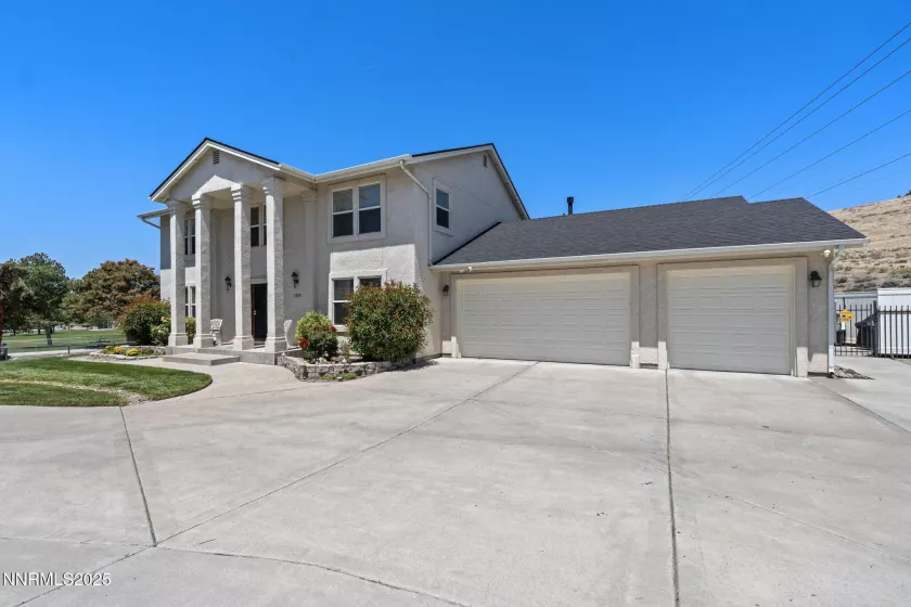 3555 Vista, Sparks, Nevada 89436, 5 Bedrooms Bedrooms, ,3 BathroomsBathrooms,Residential,Residential,Vista,250051853