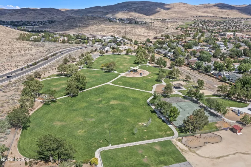 3555 Vista, Sparks, Nevada 89436, 5 Bedrooms Bedrooms, ,3 BathroomsBathrooms,Residential,Residential,Vista,250051853
