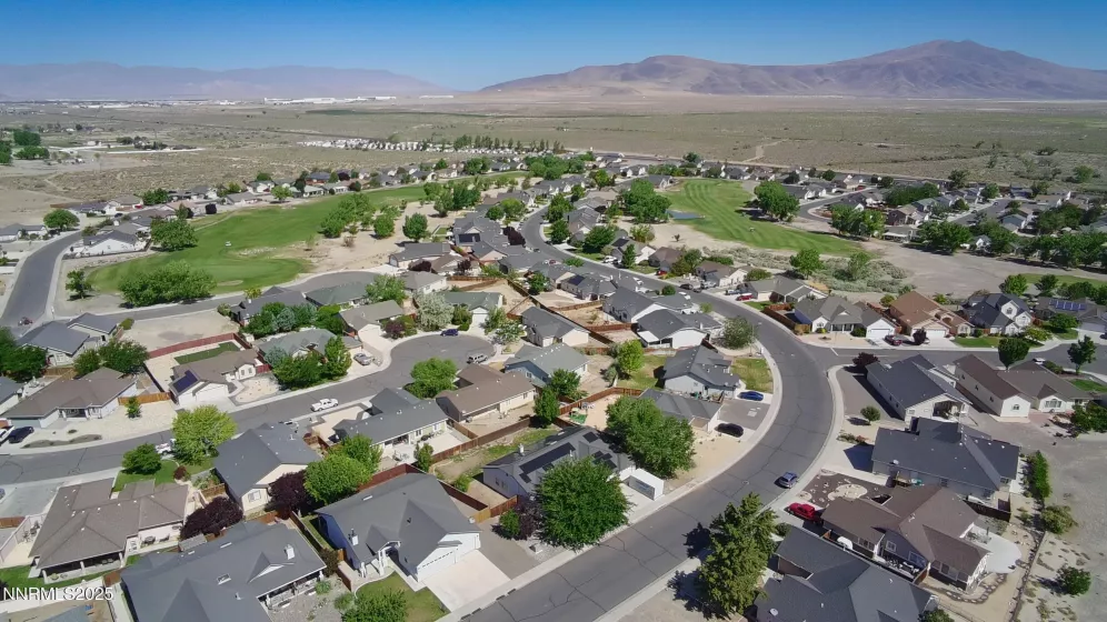 751 Divot, Fernley, Nevada 89408, 3 Bedrooms Bedrooms, ,2 BathroomsBathrooms,Residential,Residential,Divot,250051857