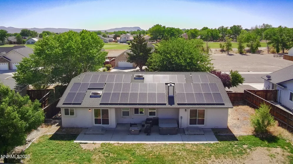 751 Divot, Fernley, Nevada 89408, 3 Bedrooms Bedrooms, ,2 BathroomsBathrooms,Residential,Residential,Divot,250051857