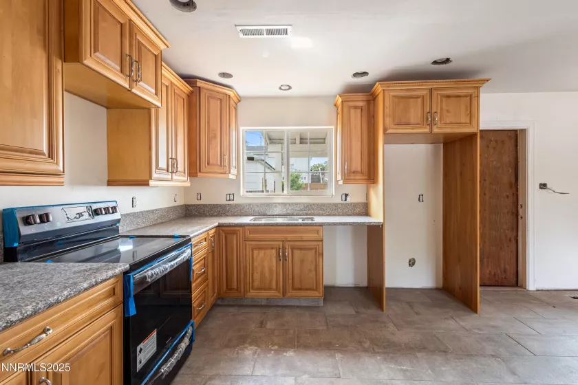 Kitchen main level