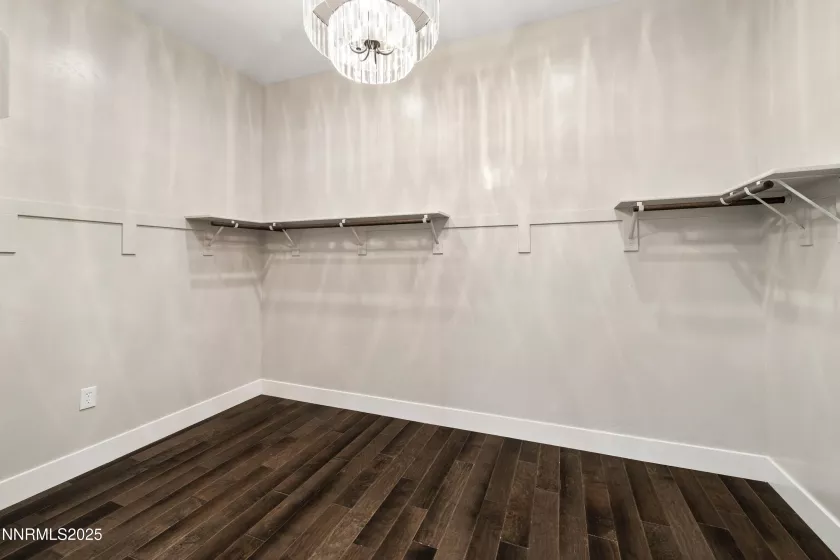 2223 Hillsborough, Reno, Nevada 89523, 3 Bedrooms Bedrooms, ,4 BathroomsBathrooms,Residential,Residential,Hillsborough,250051862