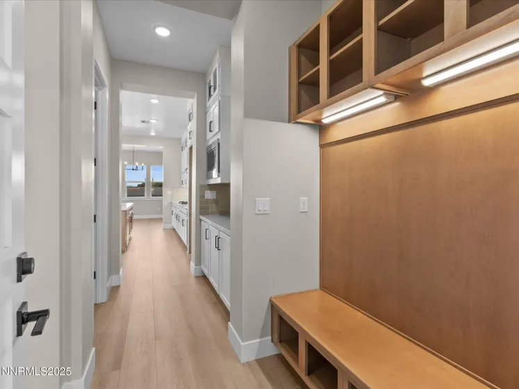 200 Pebble Creek, Sparks, Nevada 89441, 5 Bedrooms Bedrooms, ,5 BathroomsBathrooms,Residential,Residential,Pebble Creek,250051863