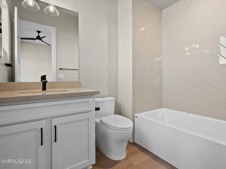 200 Pebble Creek, Sparks, Nevada 89441, 5 Bedrooms Bedrooms, ,5 BathroomsBathrooms,Residential,Residential,Pebble Creek,250051863