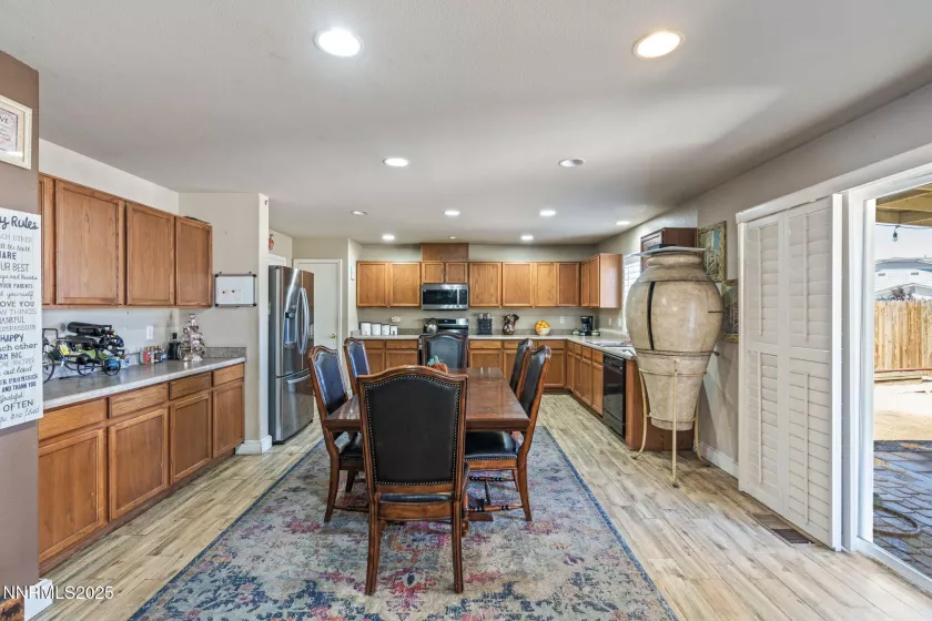 7991 Mariner Cove, Reno, Nevada 89506, 3 Bedrooms Bedrooms, ,3 BathroomsBathrooms,Residential,Residential,Mariner Cove,250051868