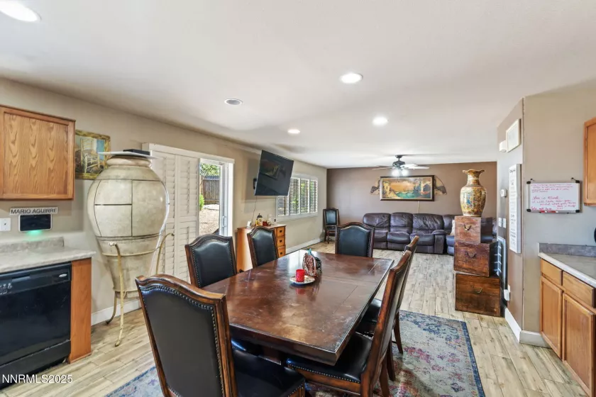 7991 Mariner Cove, Reno, Nevada 89506, 3 Bedrooms Bedrooms, ,3 BathroomsBathrooms,Residential,Residential,Mariner Cove,250051868