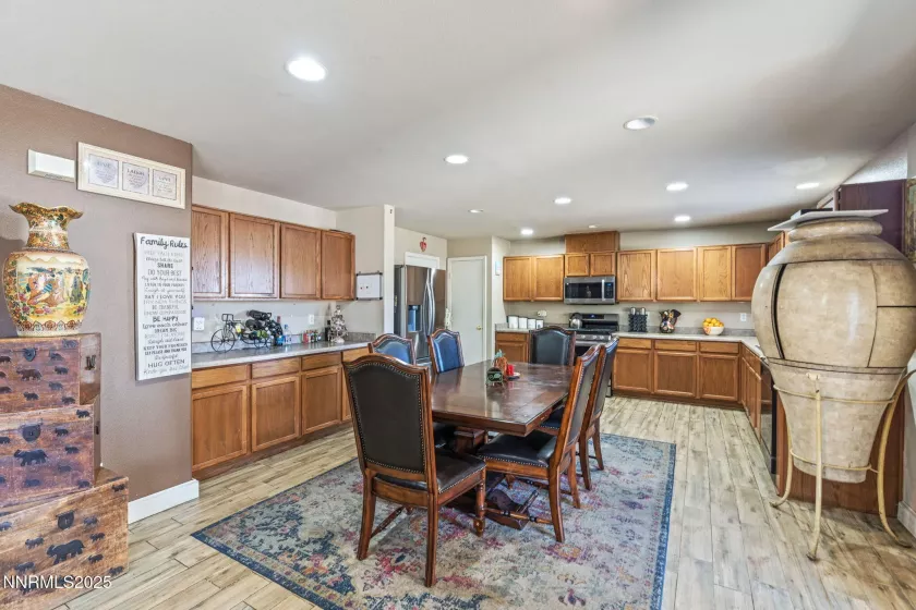7991 Mariner Cove, Reno, Nevada 89506, 3 Bedrooms Bedrooms, ,3 BathroomsBathrooms,Residential,Residential,Mariner Cove,250051868