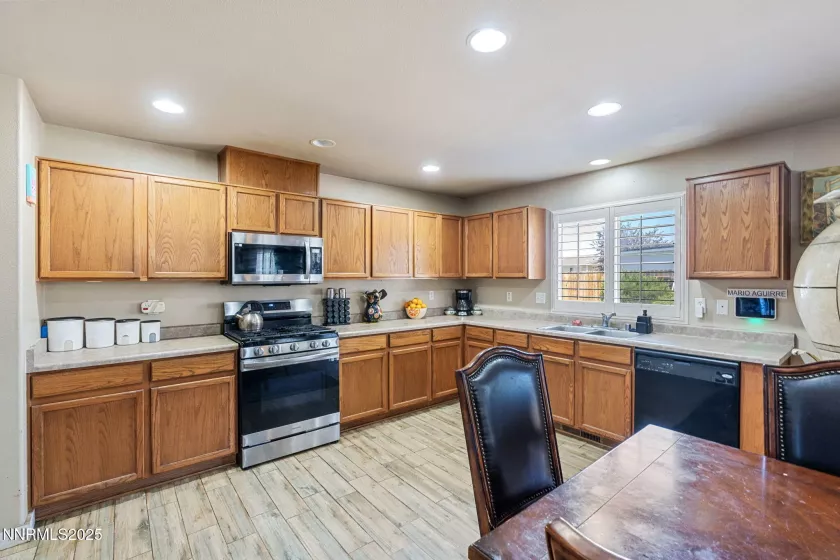7991 Mariner Cove, Reno, Nevada 89506, 3 Bedrooms Bedrooms, ,3 BathroomsBathrooms,Residential,Residential,Mariner Cove,250051868