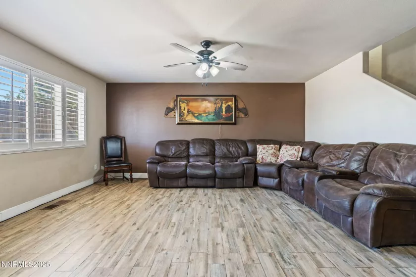 7991 Mariner Cove, Reno, Nevada 89506, 3 Bedrooms Bedrooms, ,3 BathroomsBathrooms,Residential,Residential,Mariner Cove,250051868