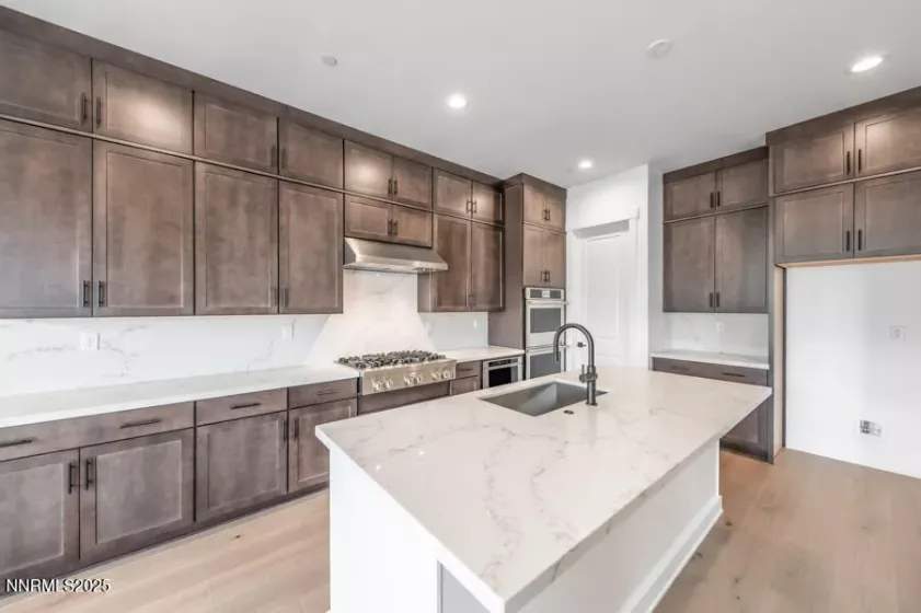 2940 Murrelet, Sparks, Nevada 89441, 3 Bedrooms Bedrooms, ,4 BathroomsBathrooms,Residential,Residential,Murrelet,250051877