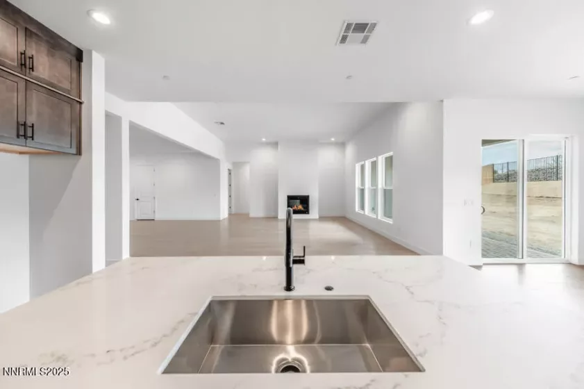 2940 Murrelet, Sparks, Nevada 89441, 3 Bedrooms Bedrooms, ,4 BathroomsBathrooms,Residential,Residential,Murrelet,250051877