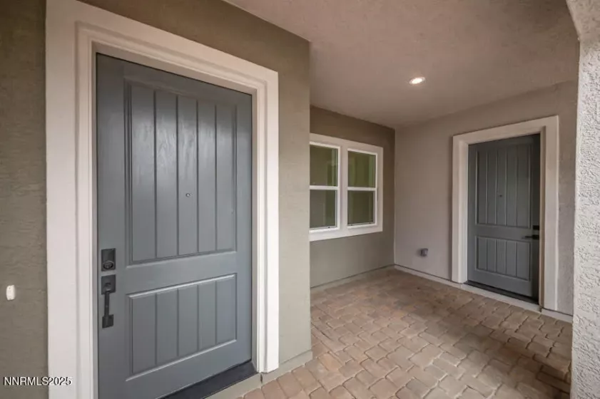 2940 Murrelet, Sparks, Nevada 89441, 3 Bedrooms Bedrooms, ,4 BathroomsBathrooms,Residential,Residential,Murrelet,250051877