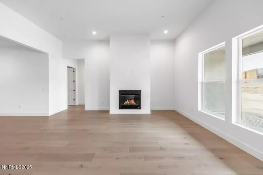 2940 Murrelet, Sparks, Nevada 89441, 3 Bedrooms Bedrooms, ,4 BathroomsBathrooms,Residential,Residential,Murrelet,250051877