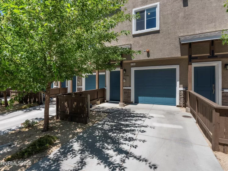 2755 Elsie Irene, Reno, Nevada 89503, 2 Bedrooms Bedrooms, ,3 BathroomsBathrooms,Residential,Residential,Elsie Irene,250051881
