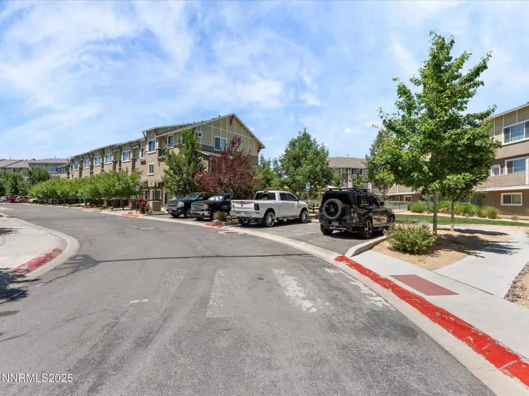 2755 Elsie Irene, Reno, Nevada 89503, 2 Bedrooms Bedrooms, ,3 BathroomsBathrooms,Residential,Residential,Elsie Irene,250051881