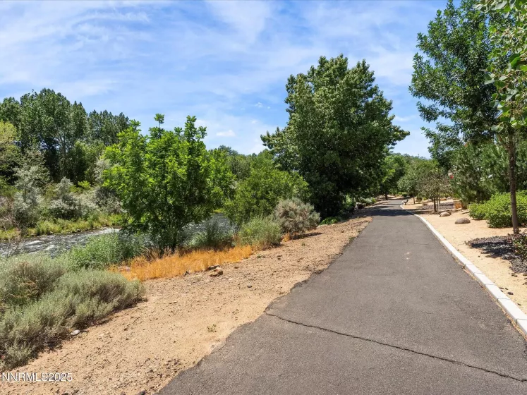 2755 Elsie Irene, Reno, Nevada 89503, 2 Bedrooms Bedrooms, ,3 BathroomsBathrooms,Residential,Residential,Elsie Irene,250051881