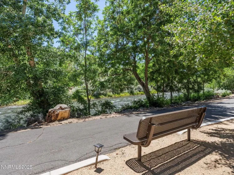 2755 Elsie Irene, Reno, Nevada 89503, 2 Bedrooms Bedrooms, ,3 BathroomsBathrooms,Residential,Residential,Elsie Irene,250051881