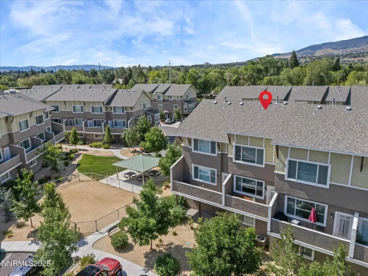 2755 Elsie Irene, Reno, Nevada 89503, 2 Bedrooms Bedrooms, ,3 BathroomsBathrooms,Residential,Residential,Elsie Irene,250051881