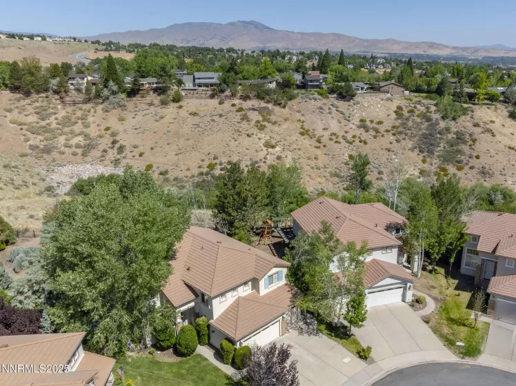 3030 Blue Grouse, Reno, Nevada 89509, 4 Bedrooms Bedrooms, ,3 BathroomsBathrooms,Residential,Residential,Blue Grouse,250051850